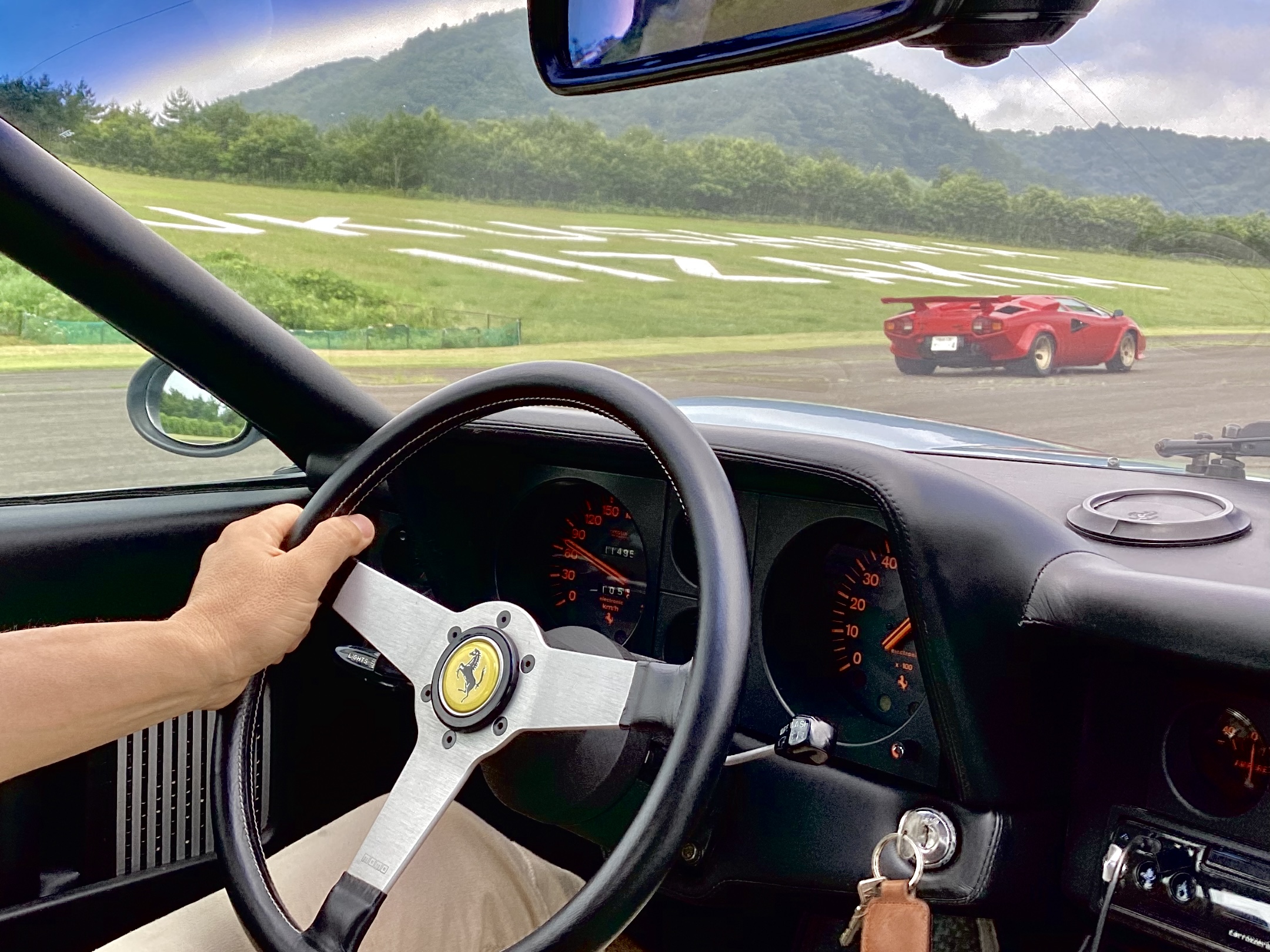 ブランドとは、記憶の中で燃え続ける炎である~スーパーカー幻想前編